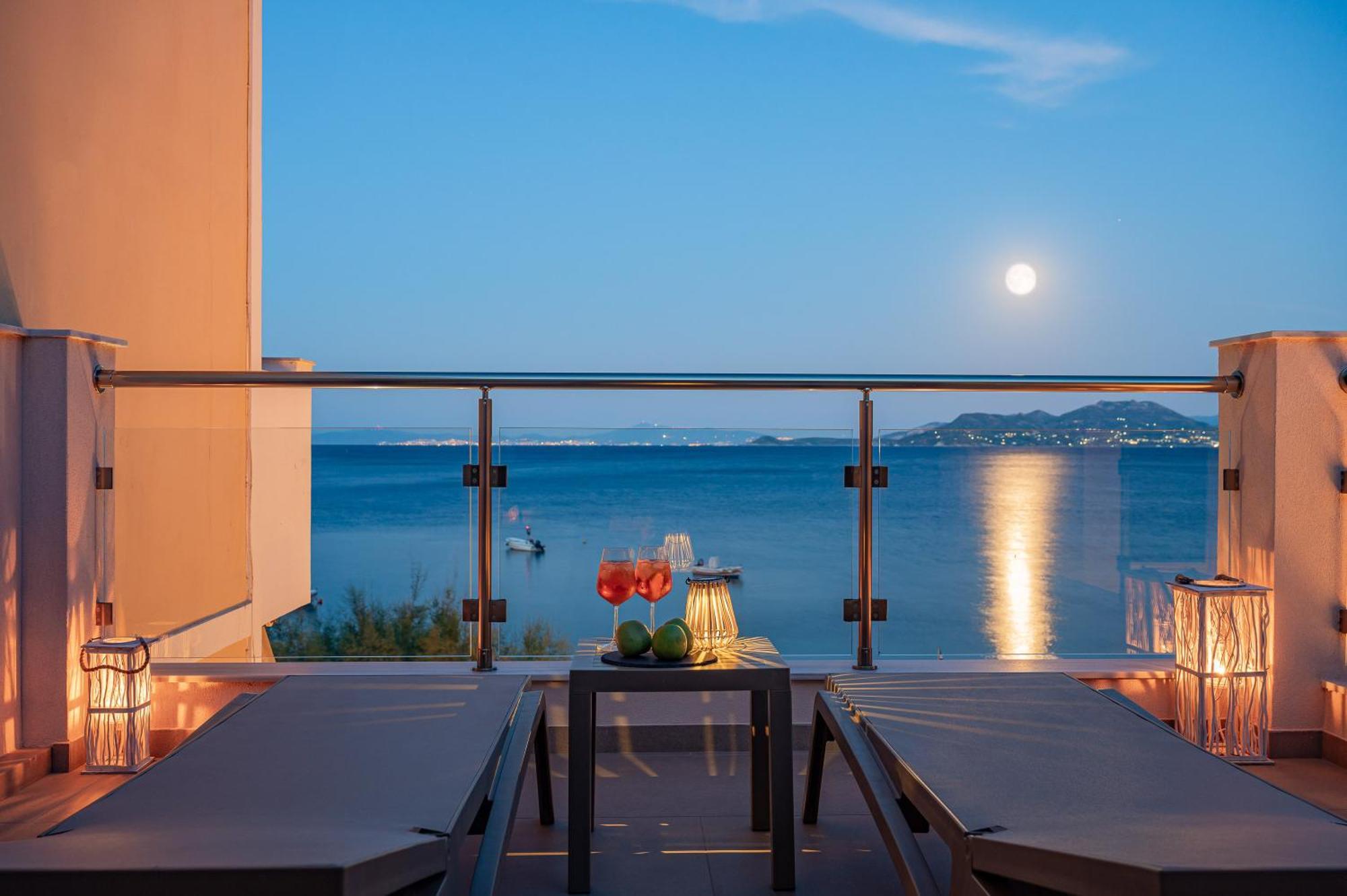 8Moons Boutique Apartments Kokkari Ngoại thất bức ảnh