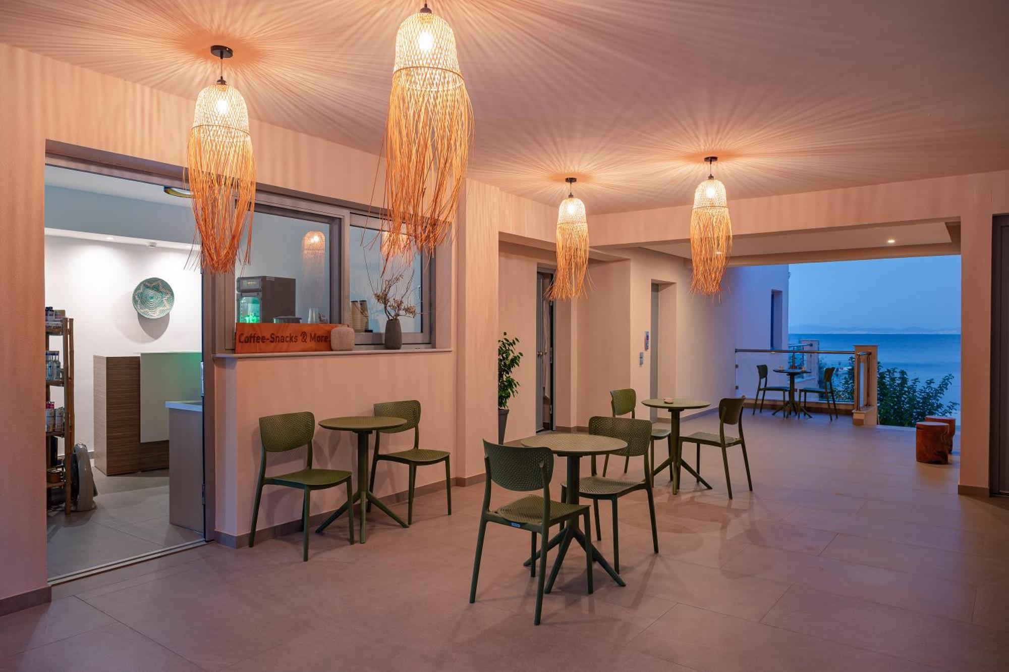 8Moons Boutique Apartments Kokkari Ngoại thất bức ảnh