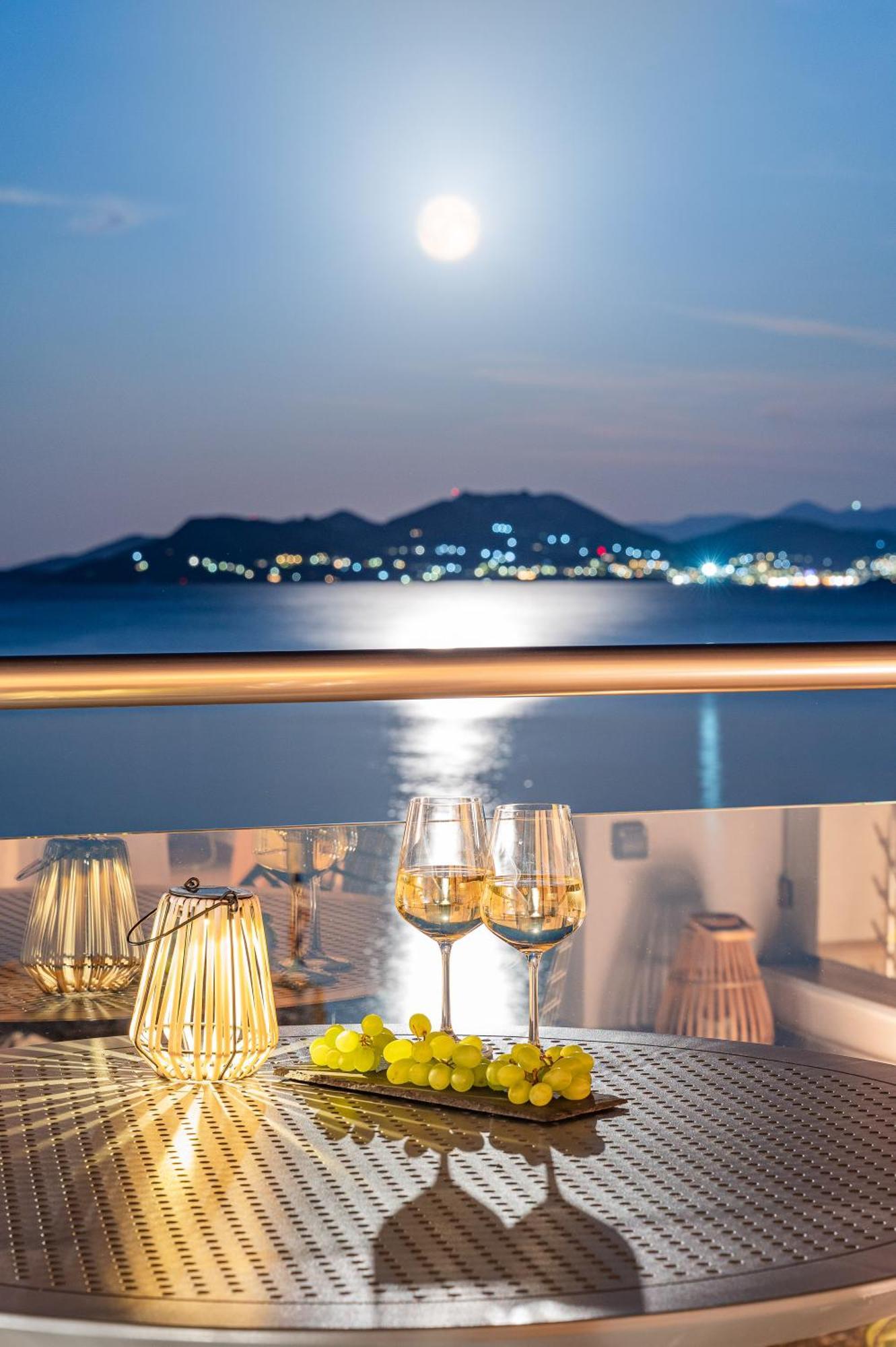 8Moons Boutique Apartments Kokkari Ngoại thất bức ảnh